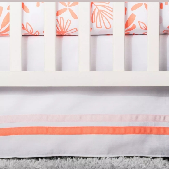 Crib bedding set - Picture 3 of 8